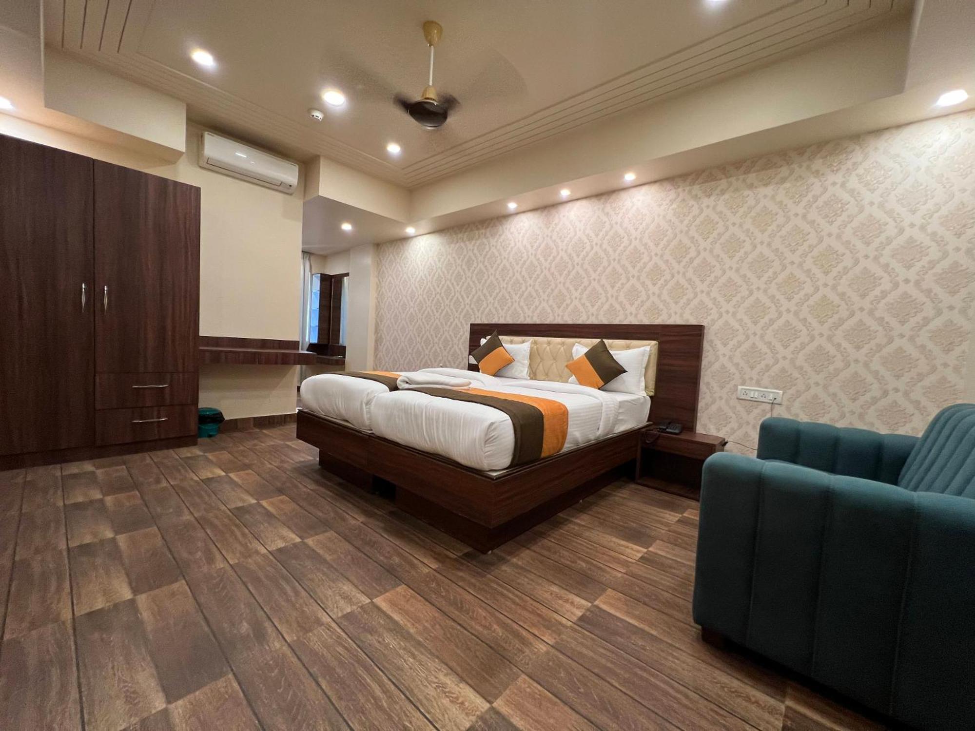 Grand Falcon Electronic City Kammasandra المظهر الخارجي الصورة