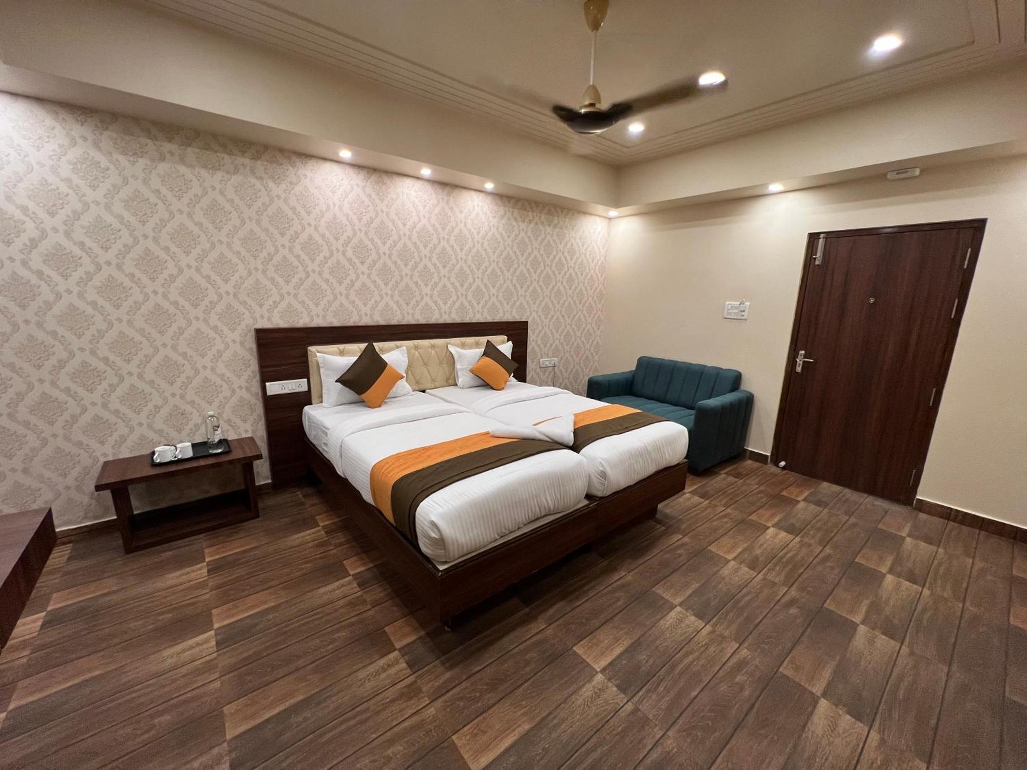 Grand Falcon Electronic City Kammasandra المظهر الخارجي الصورة