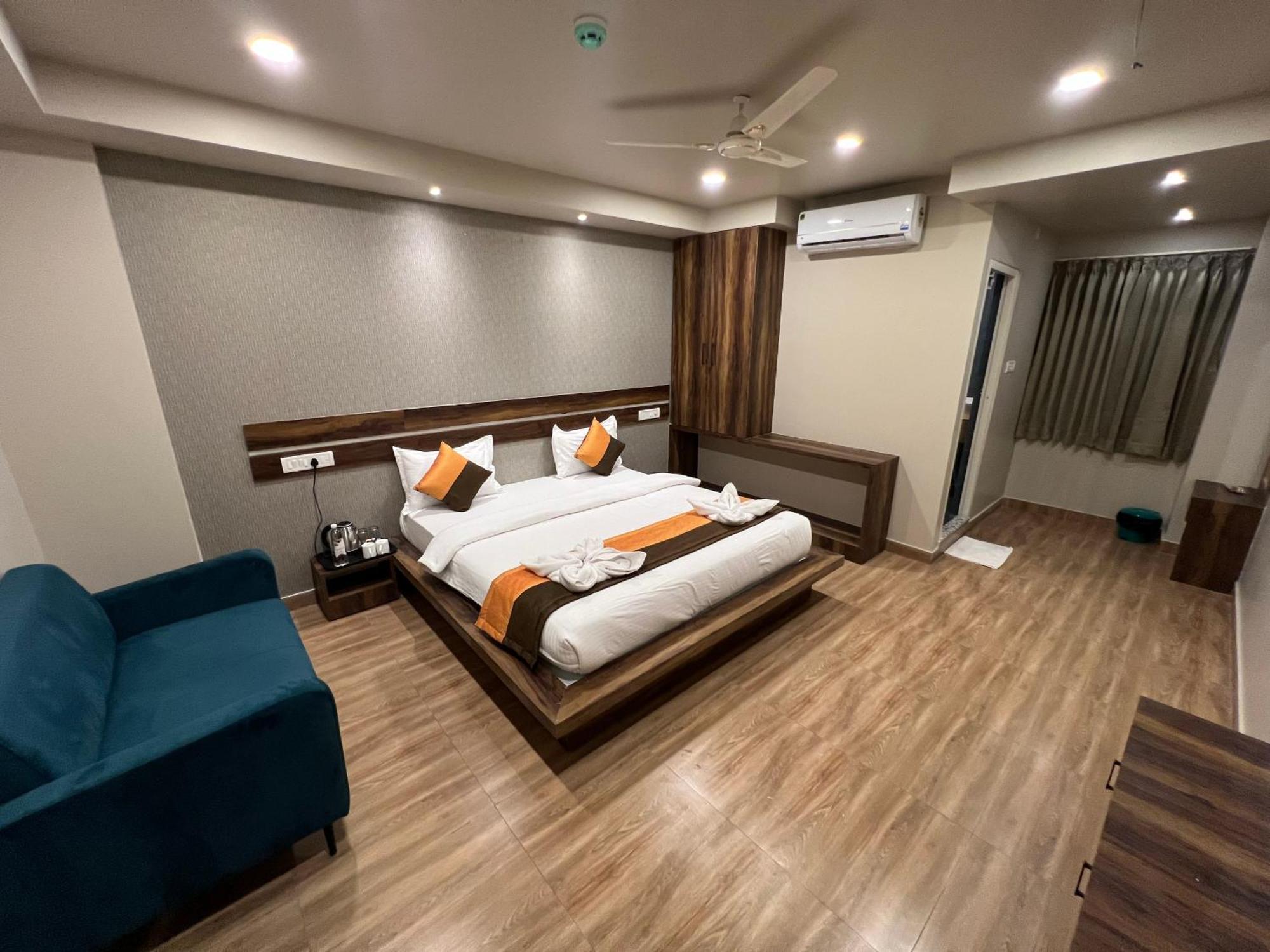 Grand Falcon Electronic City Kammasandra المظهر الخارجي الصورة