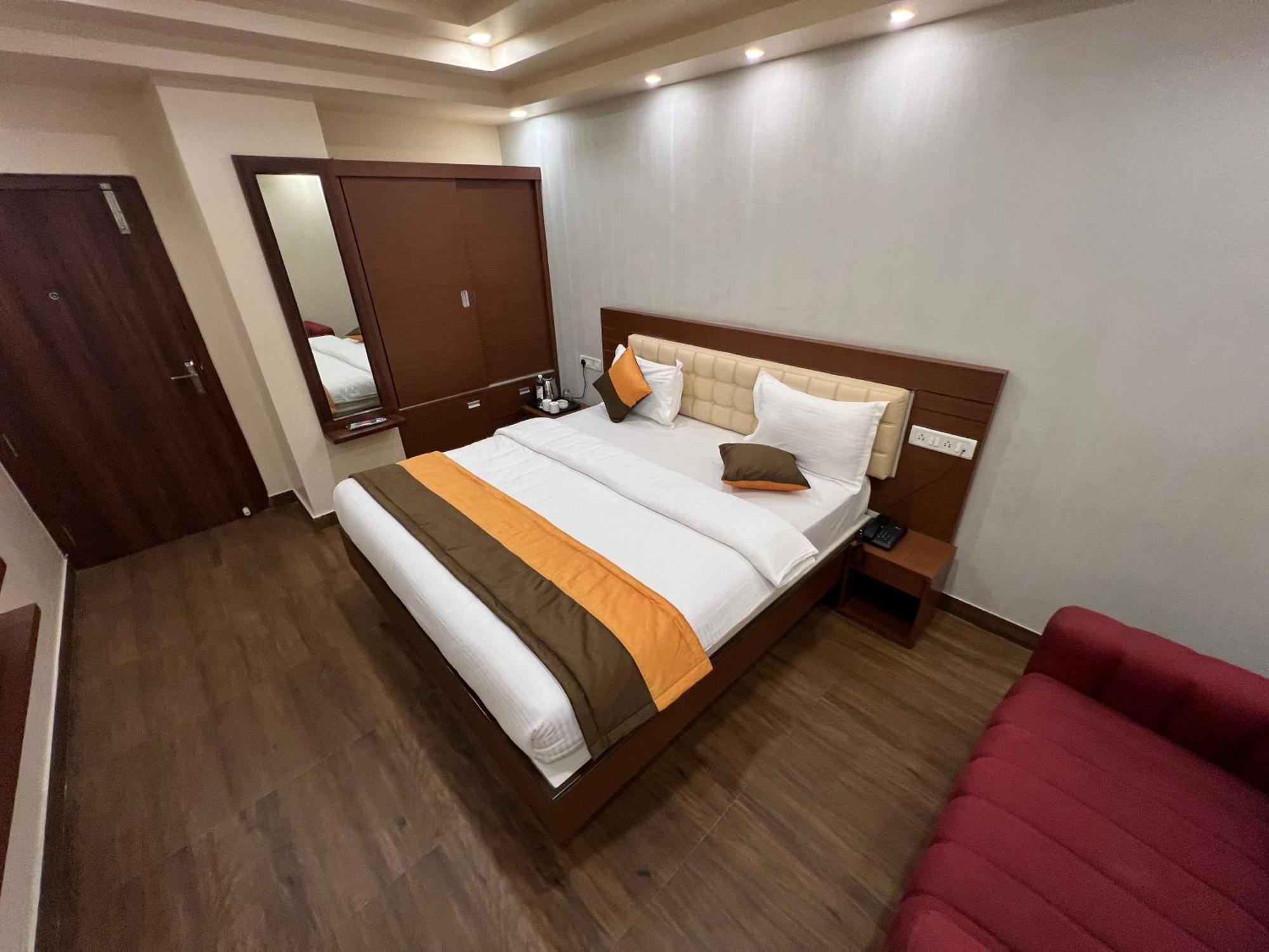 Grand Falcon Electronic City Kammasandra المظهر الخارجي الصورة